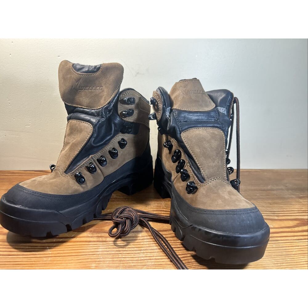 WELLCO MILITARY TRAIL HIKING BOOTS, 87500-OO7, US 4.5 W